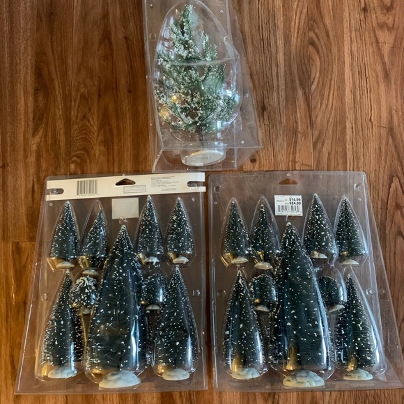 Lemax Village Collection Pine Trees Lot - Picture 1 of 4